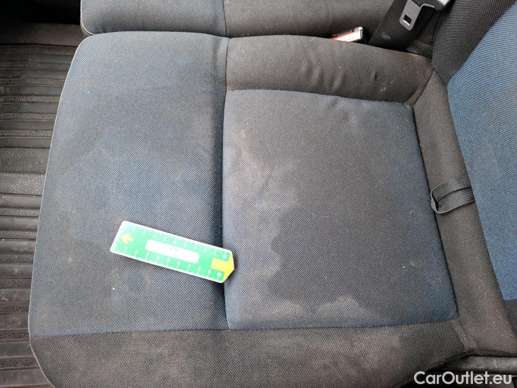  Renault  Master  III Fourgon L3H2 3 5 Grand Confort dCi 125CV BVM6 E5 #118