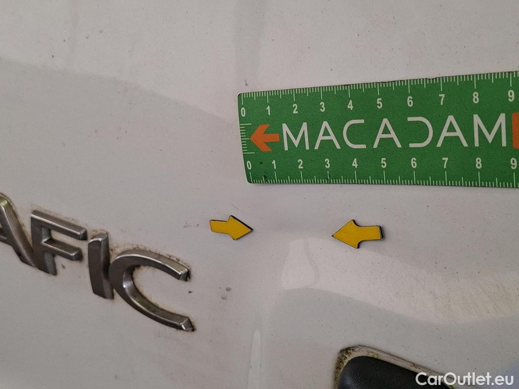  Renault  Trafic RENAULT  VU 4p Fourgon FG GCF L2H1 1300 dCi 120 #33