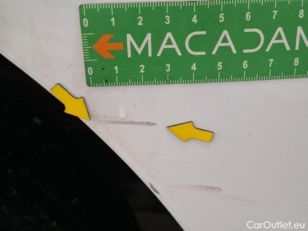  Renault  Trafic RENAULT  VU 4p Fourgon FG GCF L2H1 1300 dCi 120 #119