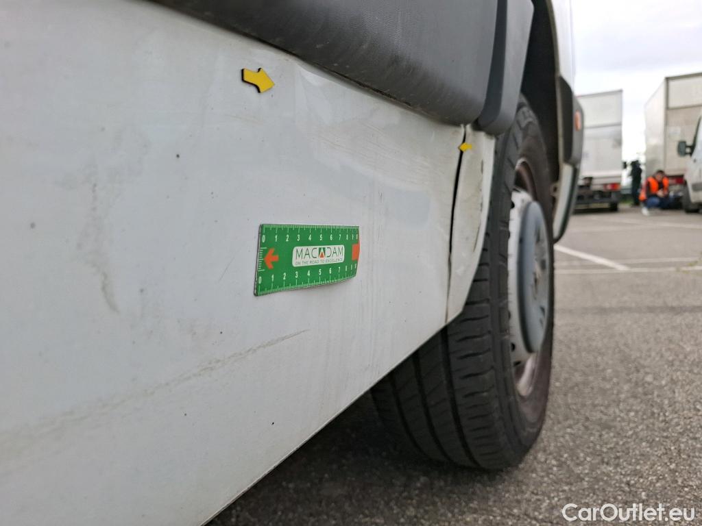  Renault  Master  III Fourgon L3H2 3 5 Grand Confort dCi 125CV BVM6 E5 #7