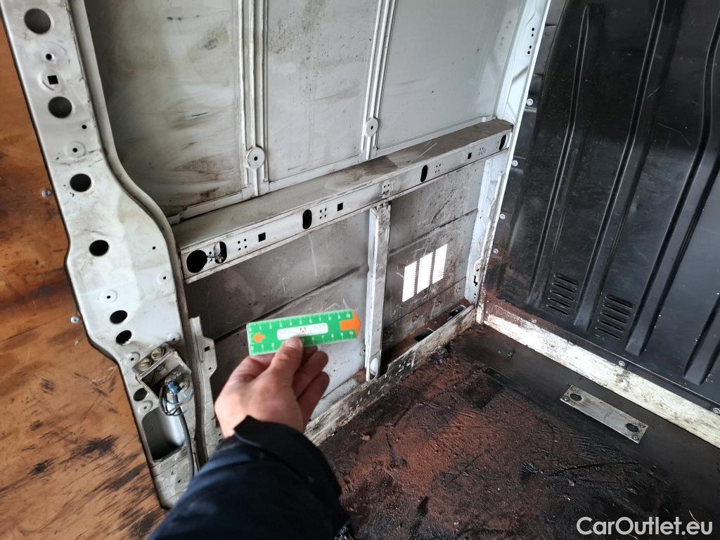  Renault  Master  III Fourgon L3H2 3 5 Grand Confort dCi 125CV BVM6 E5 #75