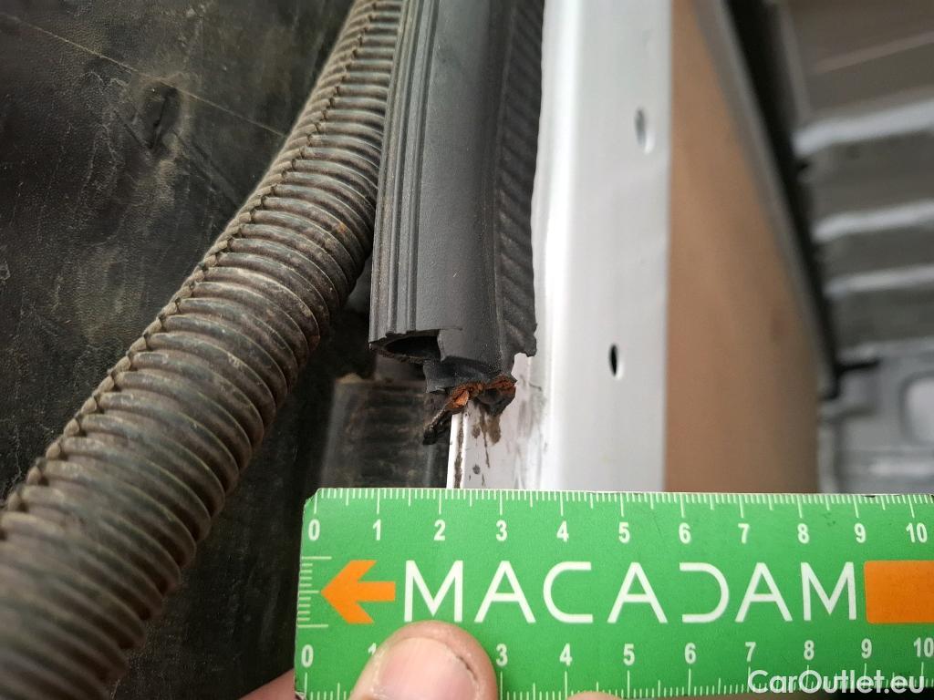  Renault  Trafic RENAULT  VU 4p Fourgon FG GCF L2H1 1300 dCi 120 #164