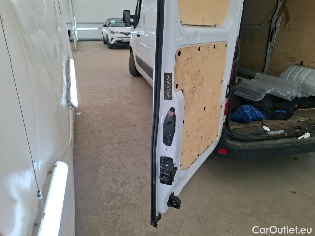  Renault  Master  III Fourgon L2H2 3 3 Grand Confort dCi 135CV BVM6 E6d #58