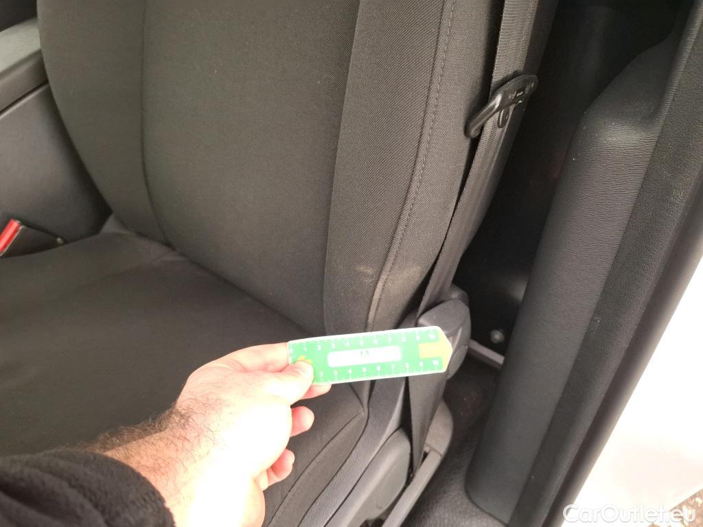  Renault  Kangoo  II Express Grand Confort (L1) 1.5 dCi 95CV BVM6 E6dT #34