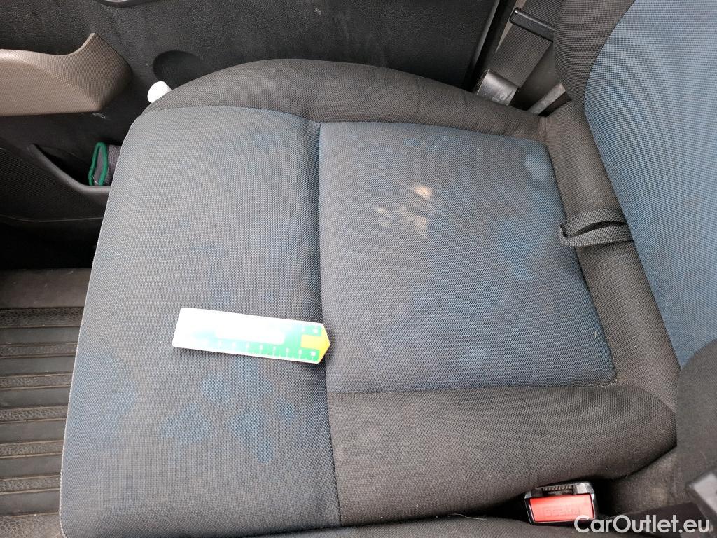  Renault  Master  III Fourgon L3H2 3 5 Grand Confort dCi 125CV BVM6 E5 #119