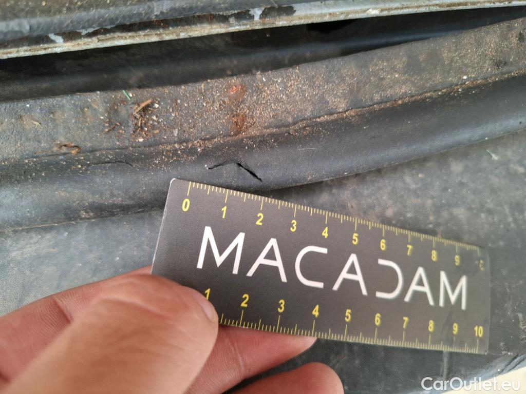  Renault  Master  III Fourgon L2H2 3 3 Grand Confort dCi 135CV BVM6 E6d #51