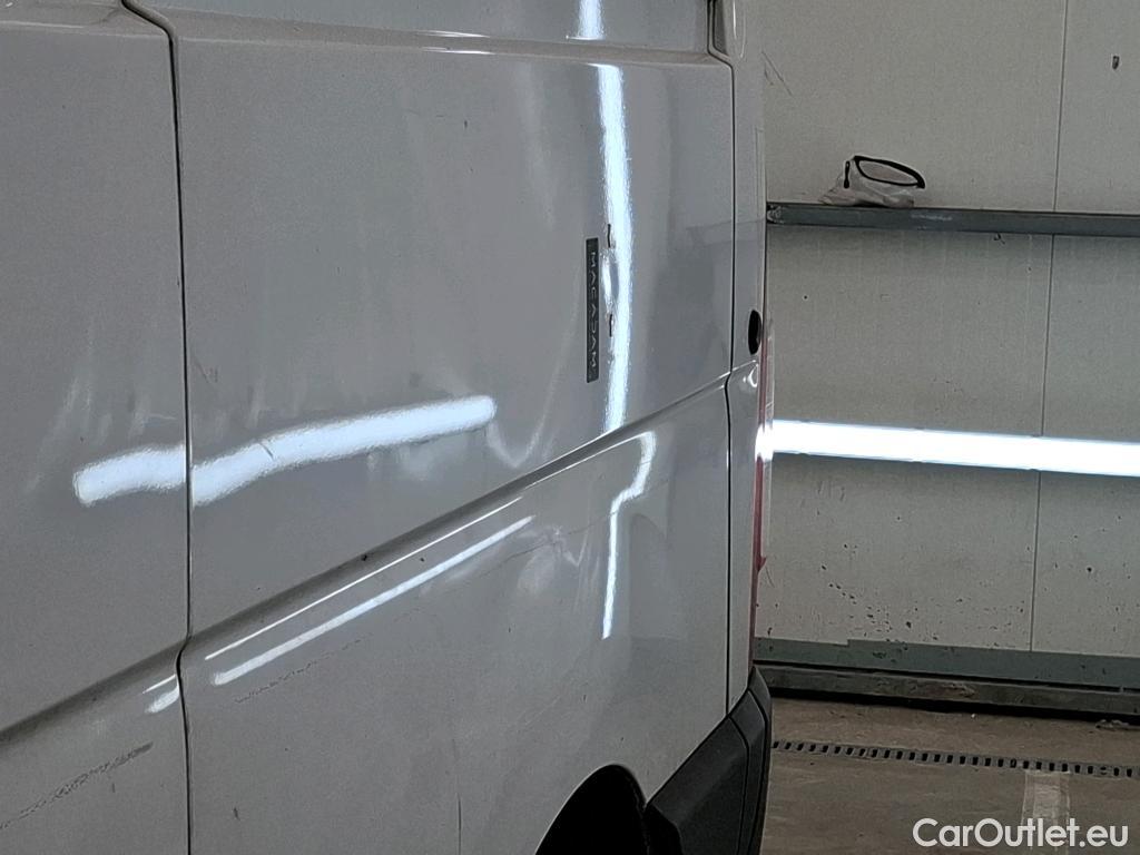  Renault  Master  III Fourgon L2H2 3 3 Grand Confort dCi 135CV BVM6 E6d #76