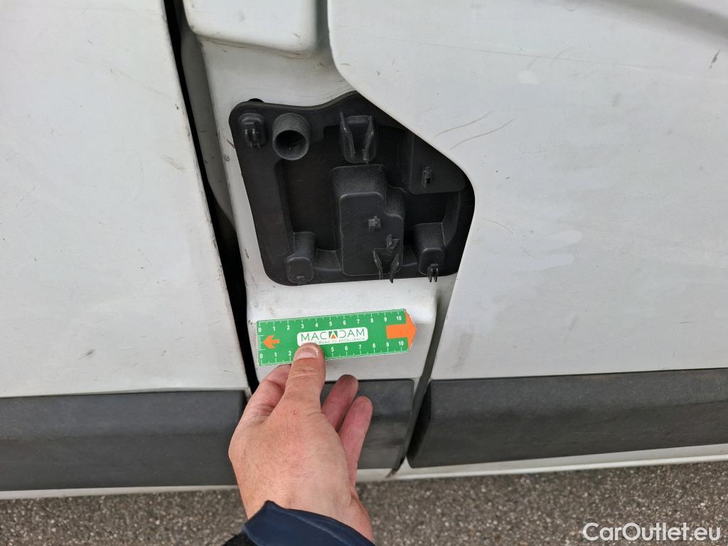  Renault  Master  III Fourgon L3H2 3 5 Grand Confort dCi 125CV BVM6 E5 #113