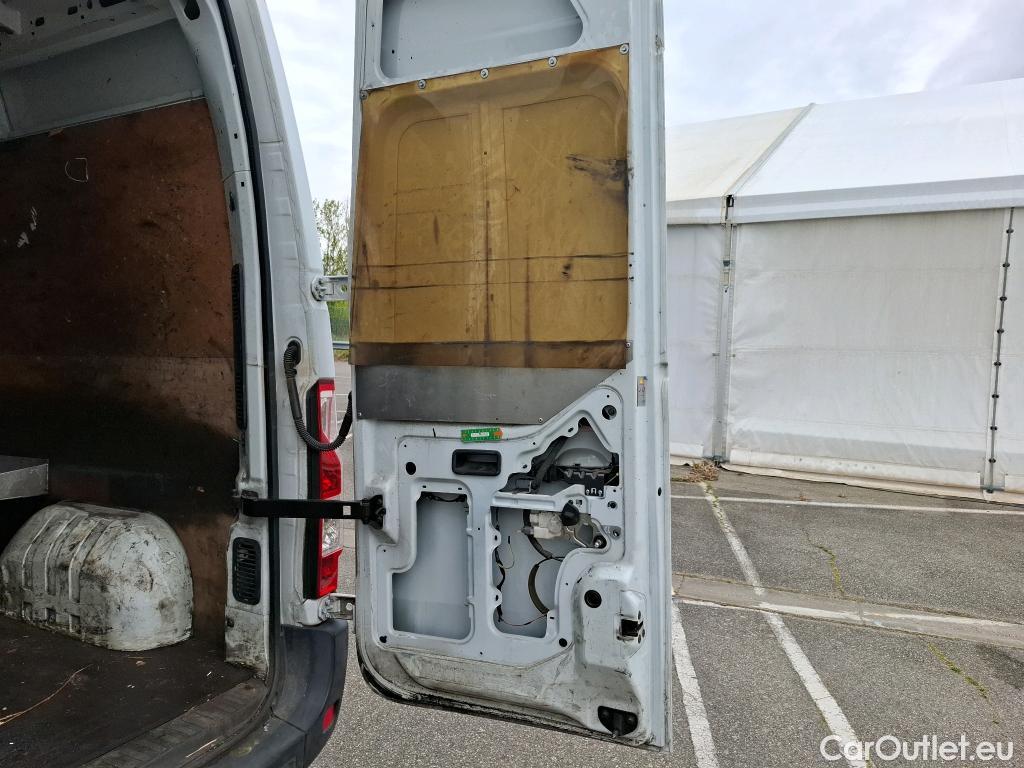  Renault  Master  III Fourgon L3H2 3 5 Grand Confort dCi 125CV BVM6 E5 #107