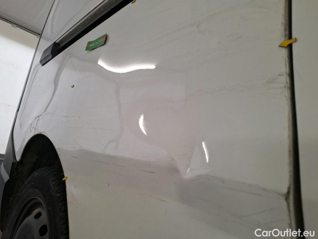  Renault  Trafic RENAULT  VU 4p Fourgon FG GCF L2H1 1300 dCi 120 #4