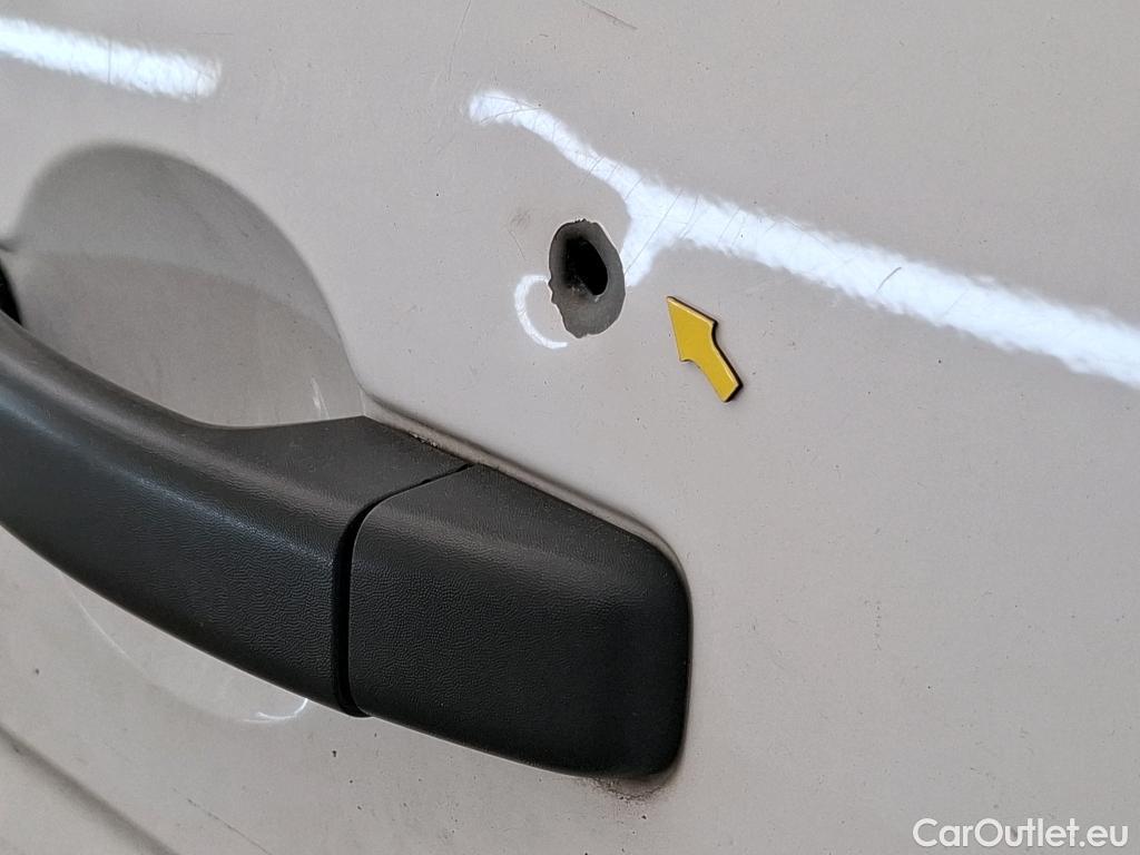  Renault  Master  III Fourgon L2H2 3 3 Grand Confort dCi 135CV BVM6 E6d #23