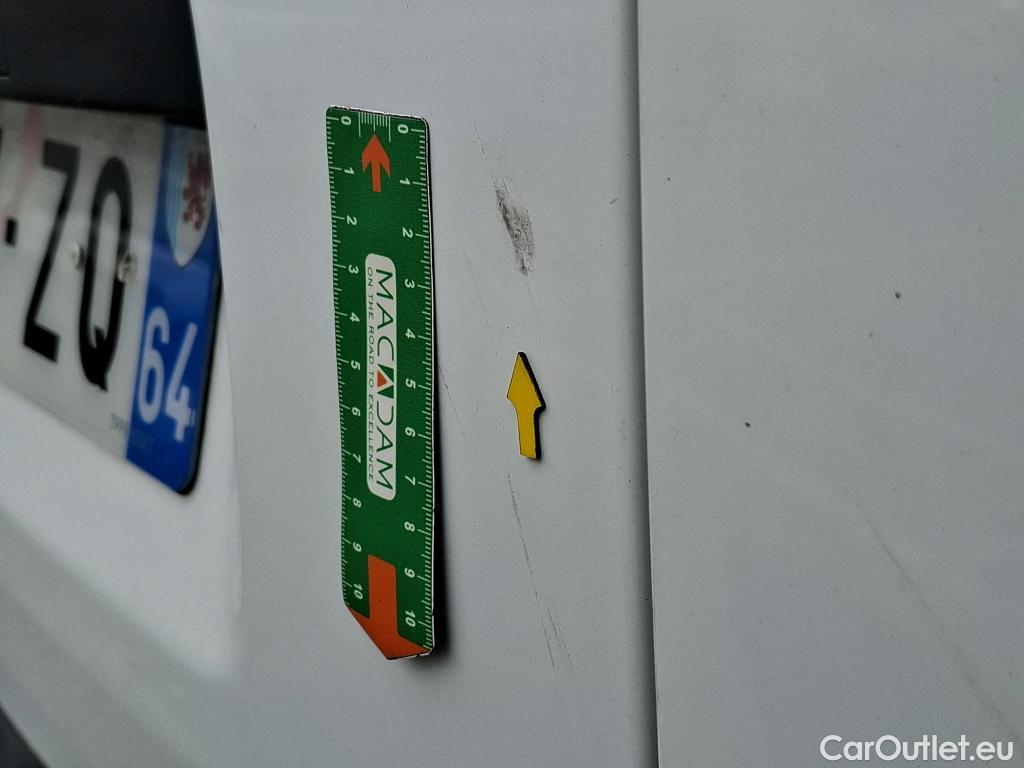  Renault  Master  III Fourgon L3H2 3 5 Grand Confort dCi 125CV BVM6 E5 #47