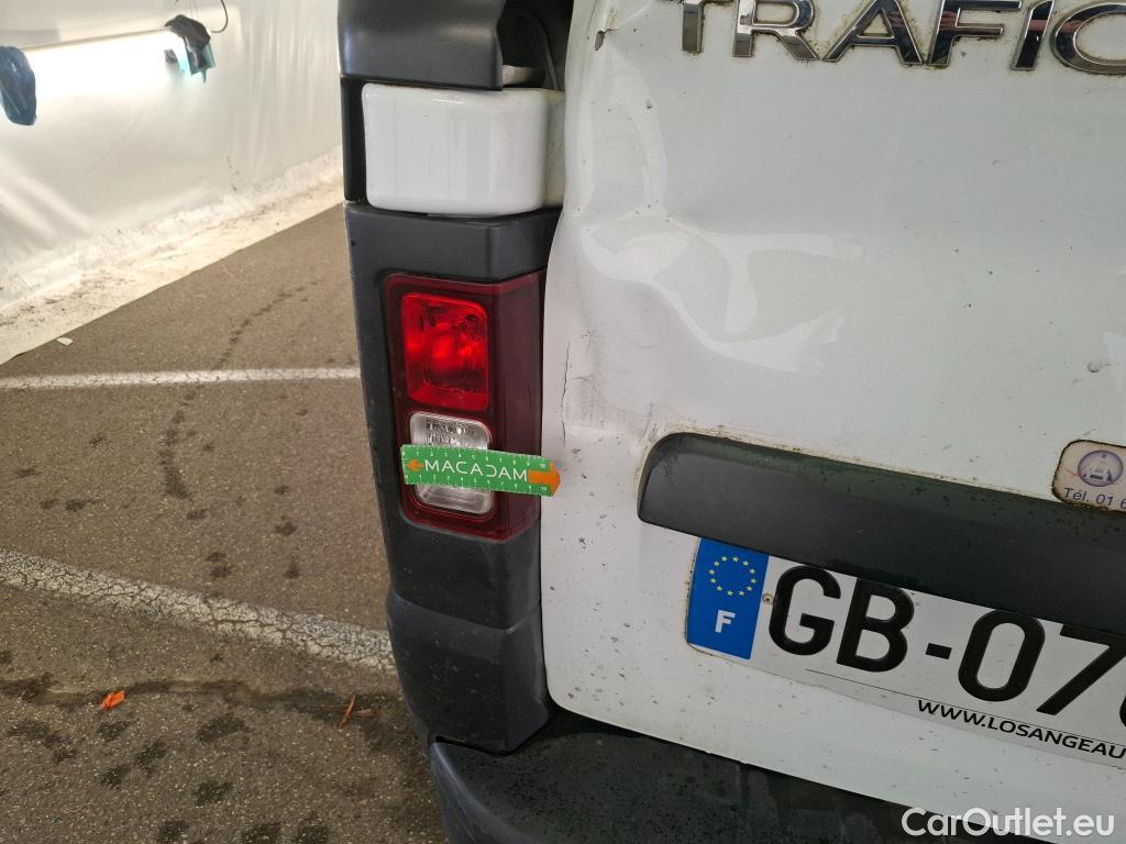  Renault  Trafic RENAULT  VU 4p Fourgon FG GCF L2H1 1300 dCi 120 #190