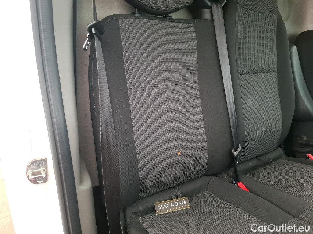  Renault  Master  III Fourgon L2H2 3 3 Grand Confort dCi 135CV BVM6 E6d #3