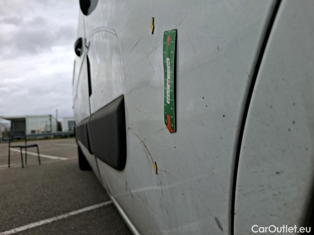  Renault  Master  III Fourgon L3H2 3 5 Grand Confort dCi 125CV BVM6 E5 #52