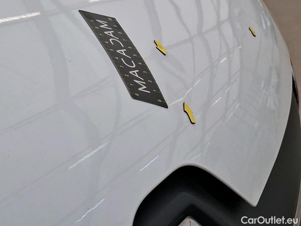  Renault  Master  III Fourgon L2H2 3 3 Grand Confort dCi 135CV BVM6 E6d #69