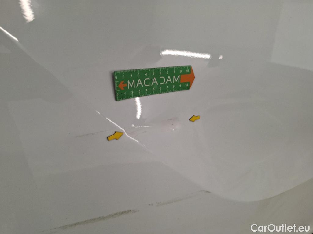  Renault  Trafic RENAULT  VU 4p Fourgon FG GCF L2H1 1300 dCi 120 #111