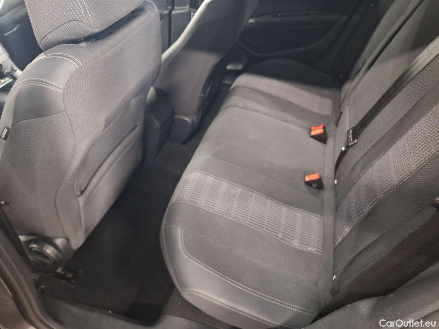  Peugeot  308 Peugeot,  SW FL'17, Peugeot  SW 1.5 BlueHDi 130 S&S EAT8 Allure 5d #52