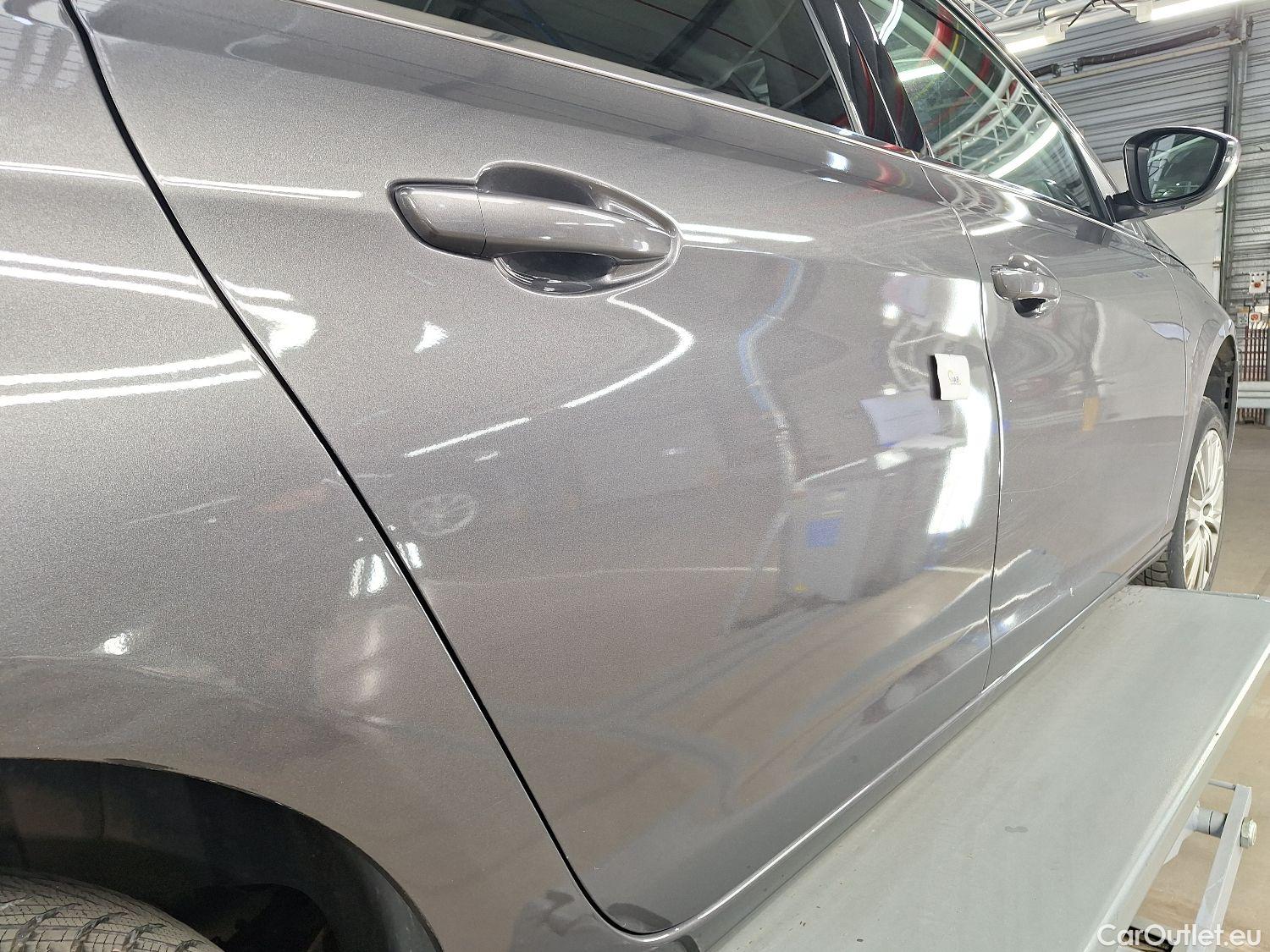  Peugeot  308 Peugeot,  SW FL'17, Peugeot  SW 1.5 BlueHDi 130 S&S EAT8 Allure 5d #78