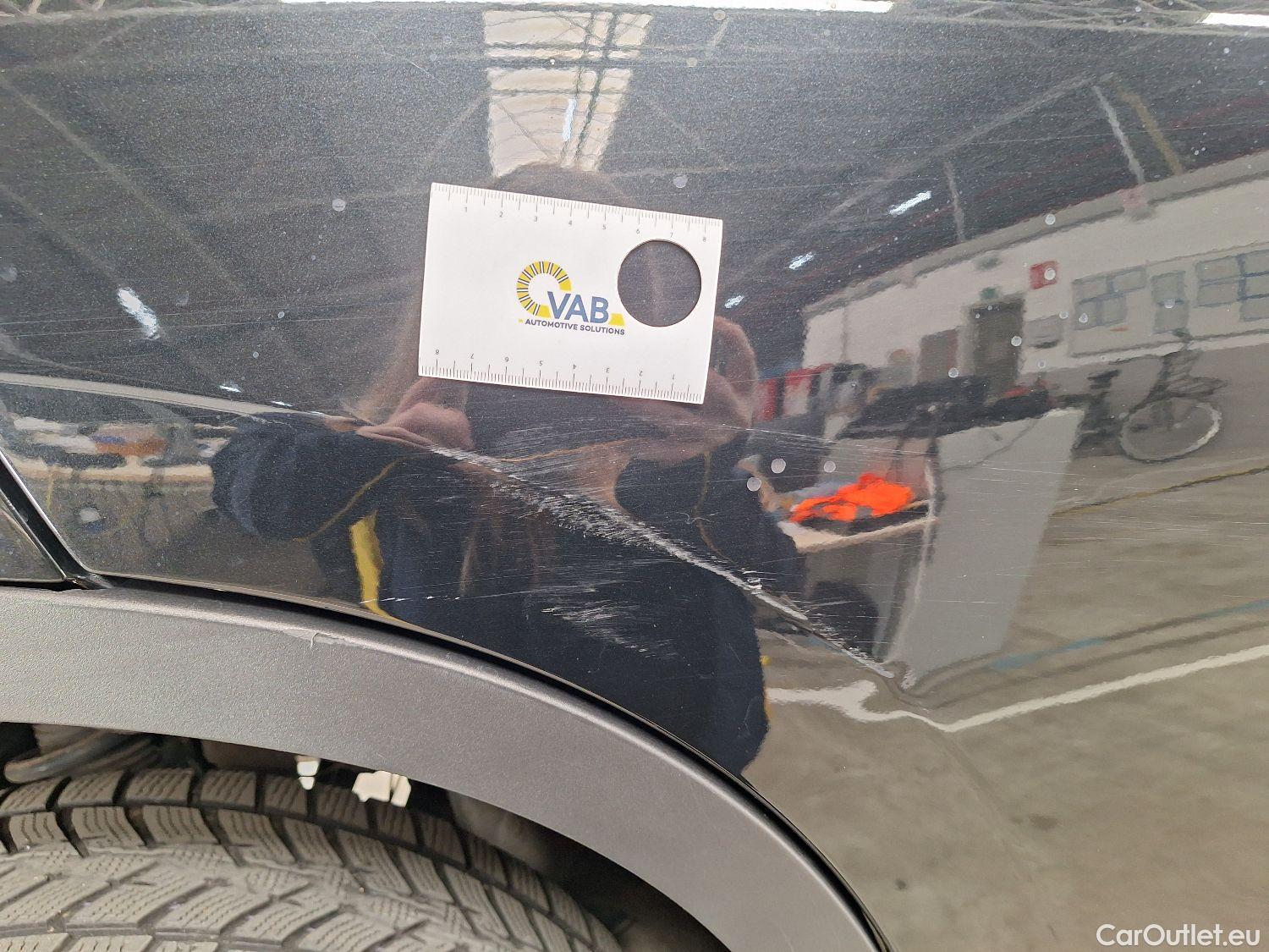  Bmw  X4 BMW,  '18, BMW  xDrive20d (140 kW) 5d #29