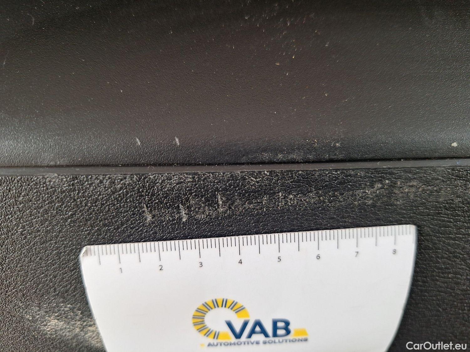  Bmw  X1 BMW,  FL'19, BMW  sDrive18iA (100 kW) 5d #35