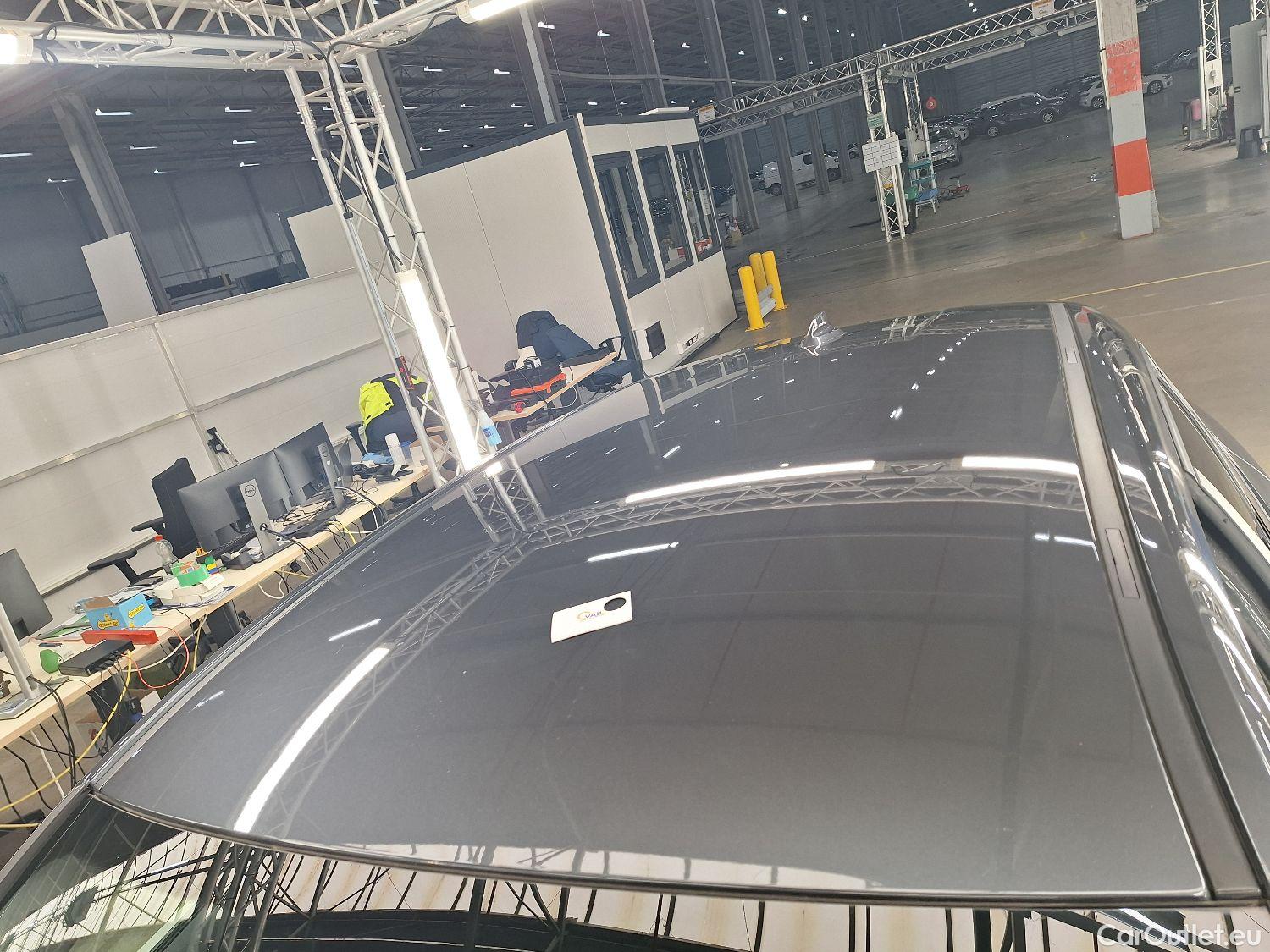  Bmw  Serie 1 BMW, 1-serie '19, BMW 1 Reeks Hatch 118d (110 kW) 5d #17