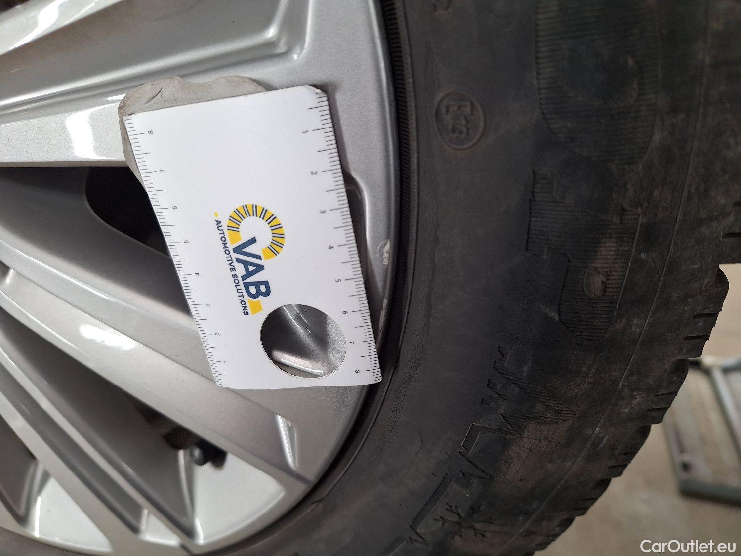  Peugeot  308 Peugeot,  SW FL'17, Peugeot  SW 1.5 BlueHDi 130 S&S EAT8 Allure Pac #8