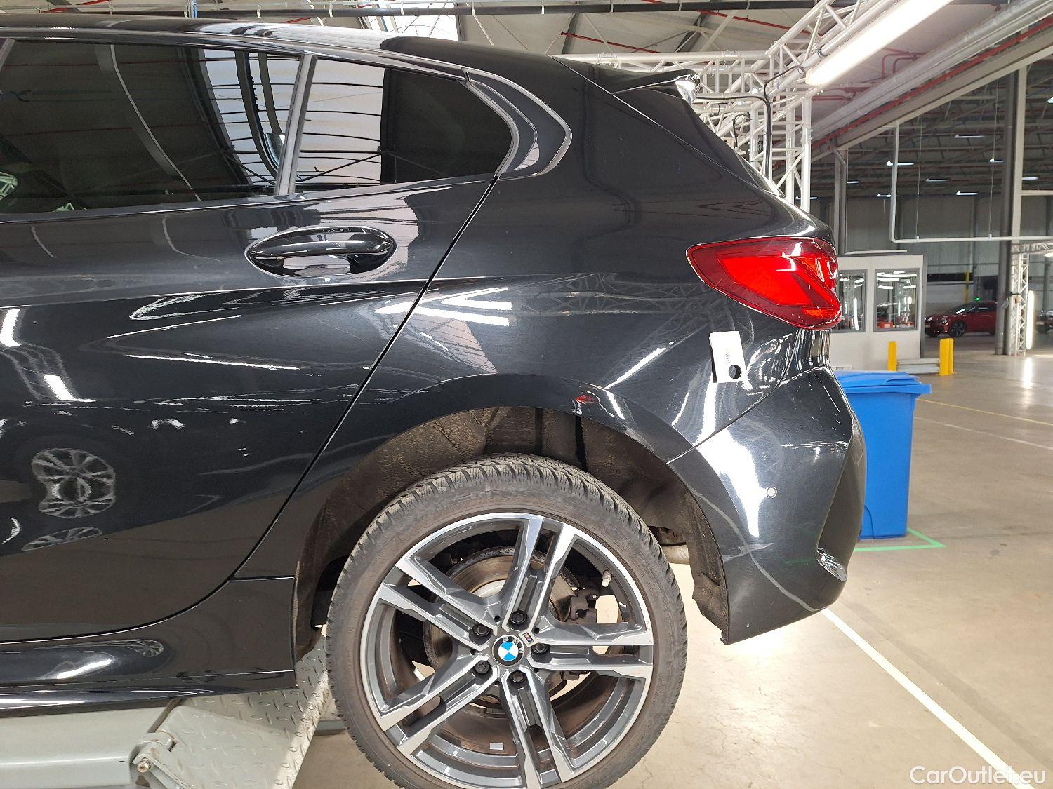  Bmw  Serie 1 BMW, 1-serie '19, BMW 1 Reeks Hatch 116iA (80 kW) 5d #39