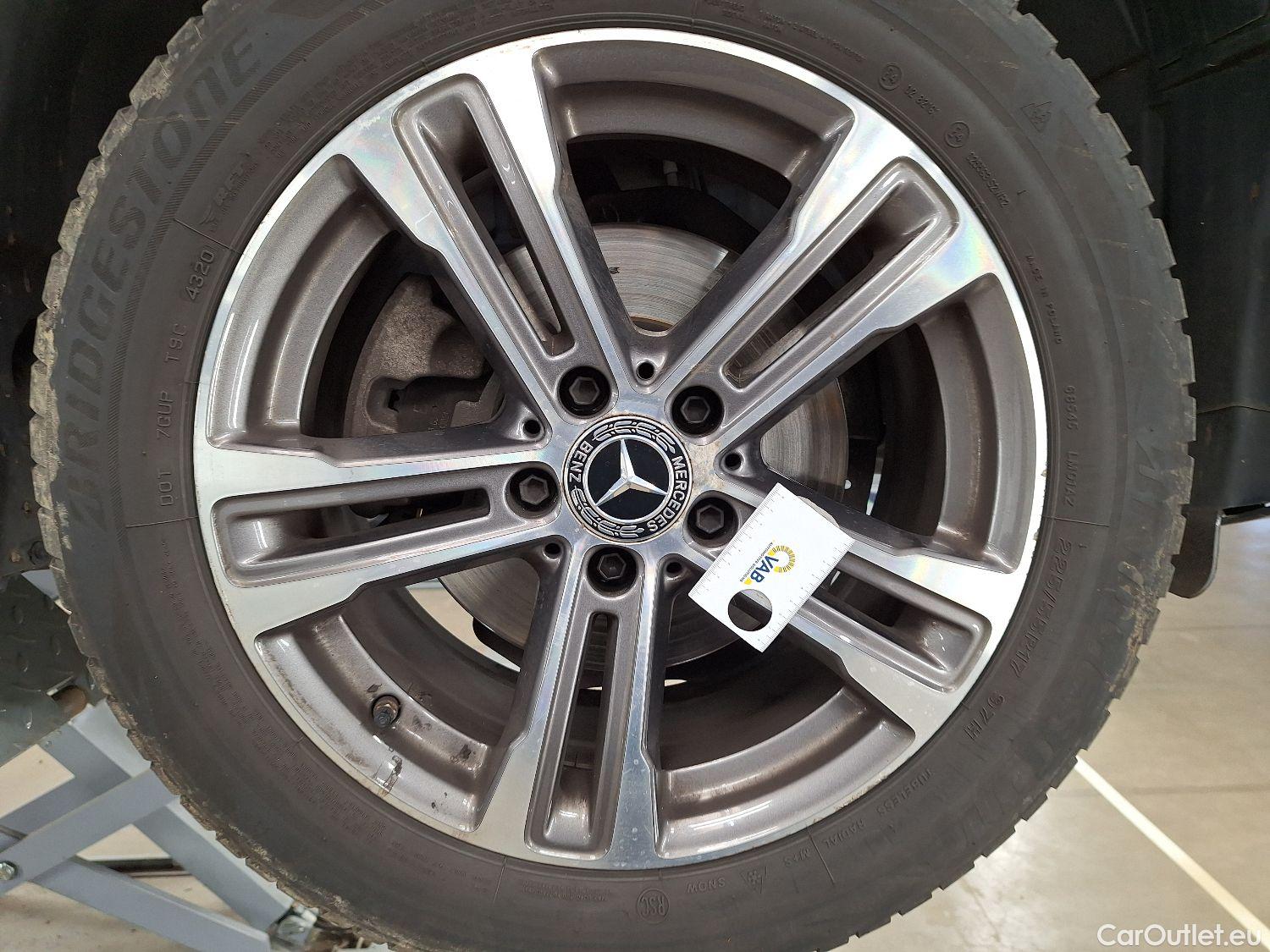  Mercedes  E-Klasse Mercedes, E-Class Break FL'20, Mercedes-Benz  Break E 220d 5d #12