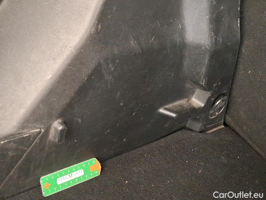  Peugeot  2008  Active Business 1.2 PureTech 100CV BVM6 E6d / VO RECONDITIONNE - PHOTOS AVANT RECONDITIONNEMENT #8