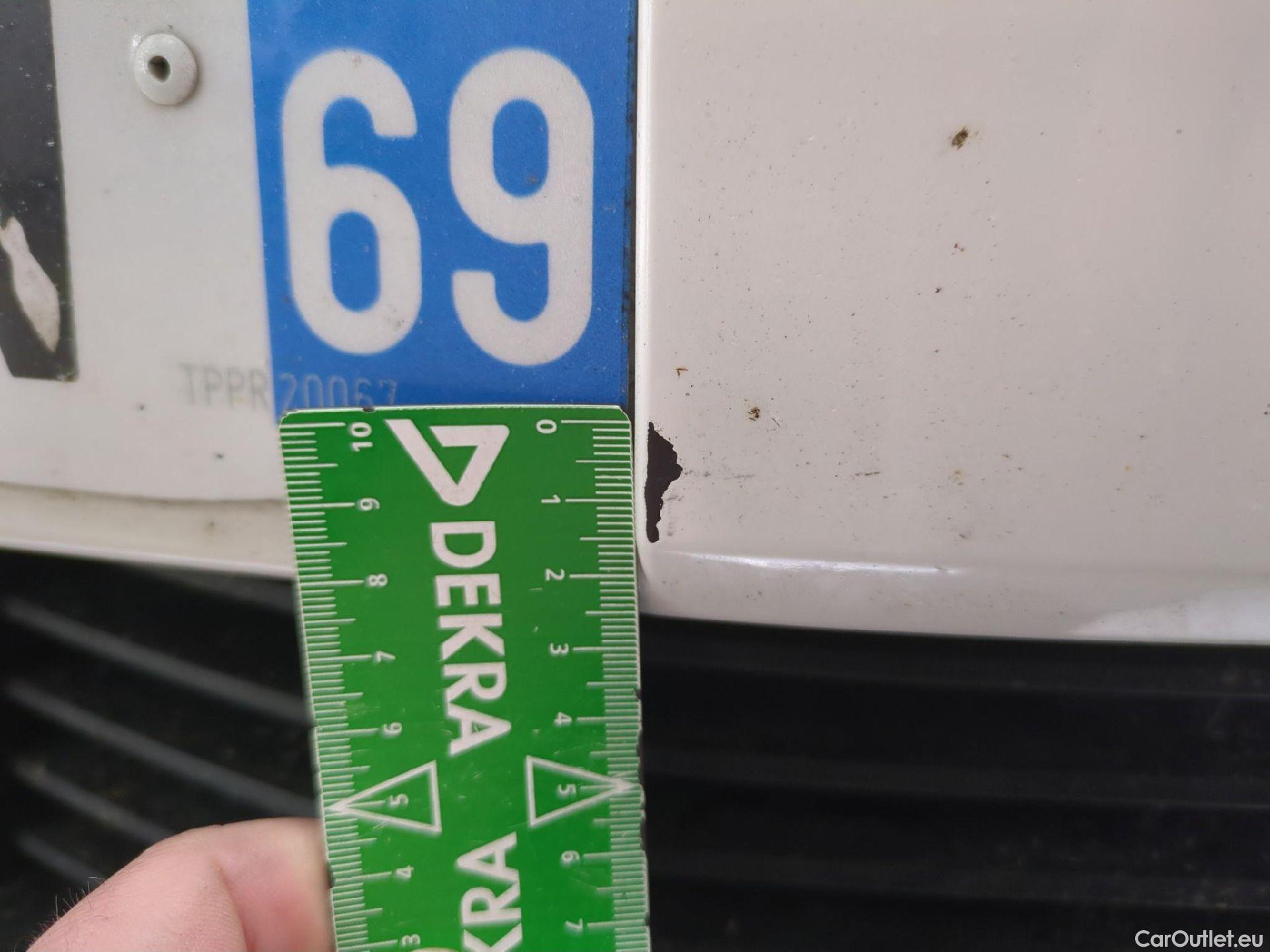  Peugeot  3008  II Active Pack 1.2 PureTech 130CV BVM6 E6d / VO RECONDITIONNE - PHOTOS AVANT RECONDITIONNEMENT #8