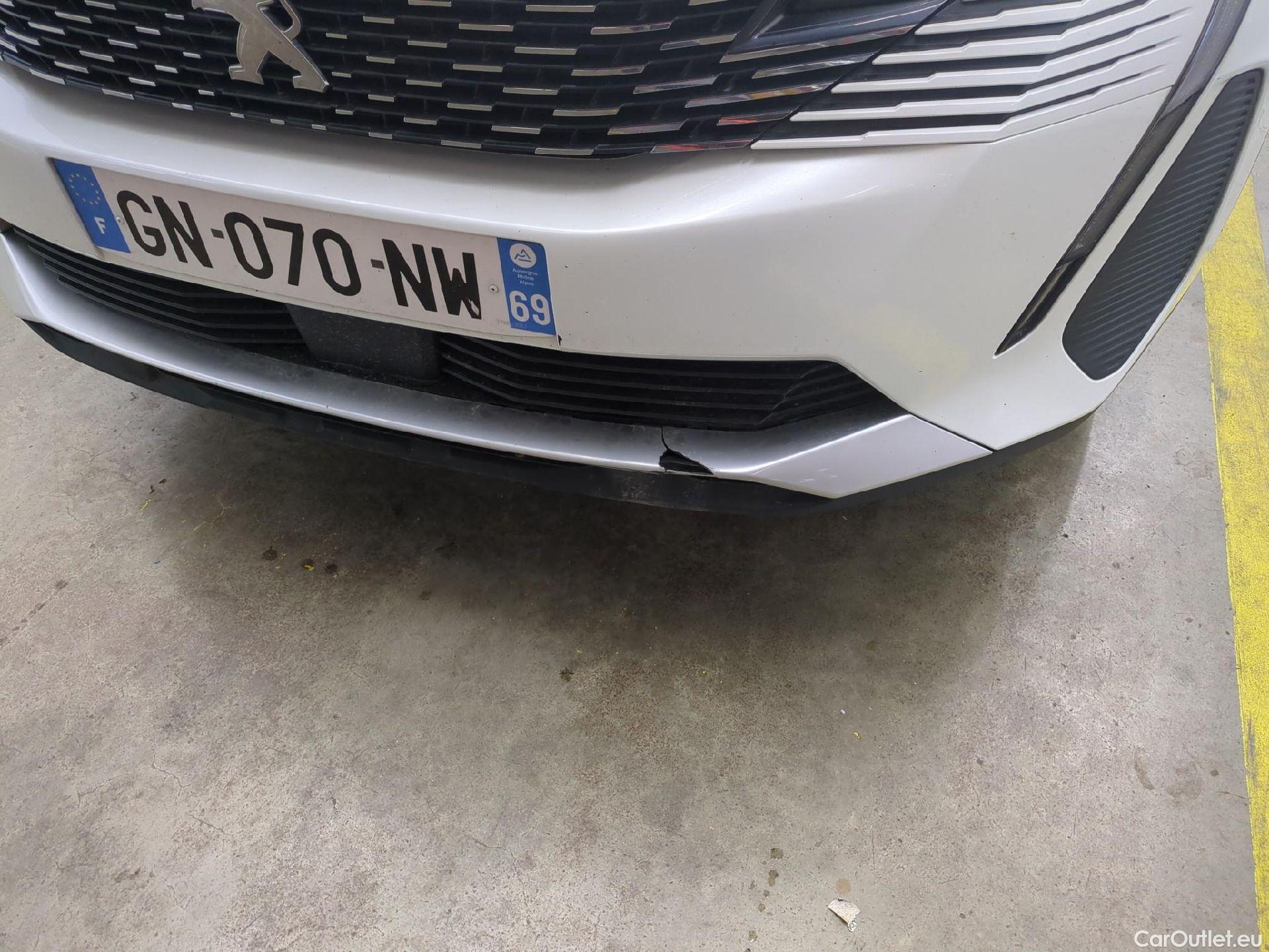  Peugeot  3008  II Active Pack 1.2 PureTech 130CV BVM6 E6d / VO RECONDITIONNE - PHOTOS AVANT RECONDITIONNEMENT #2