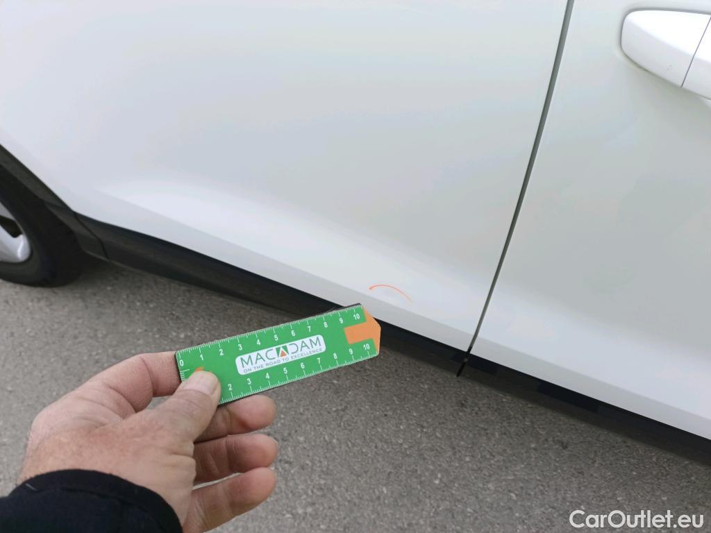  Audi  Q3 AUDI  / 2018 / 5P / todoterreno Advanced 35 TDI 110kW (150CV) S tronic (AC9) #13