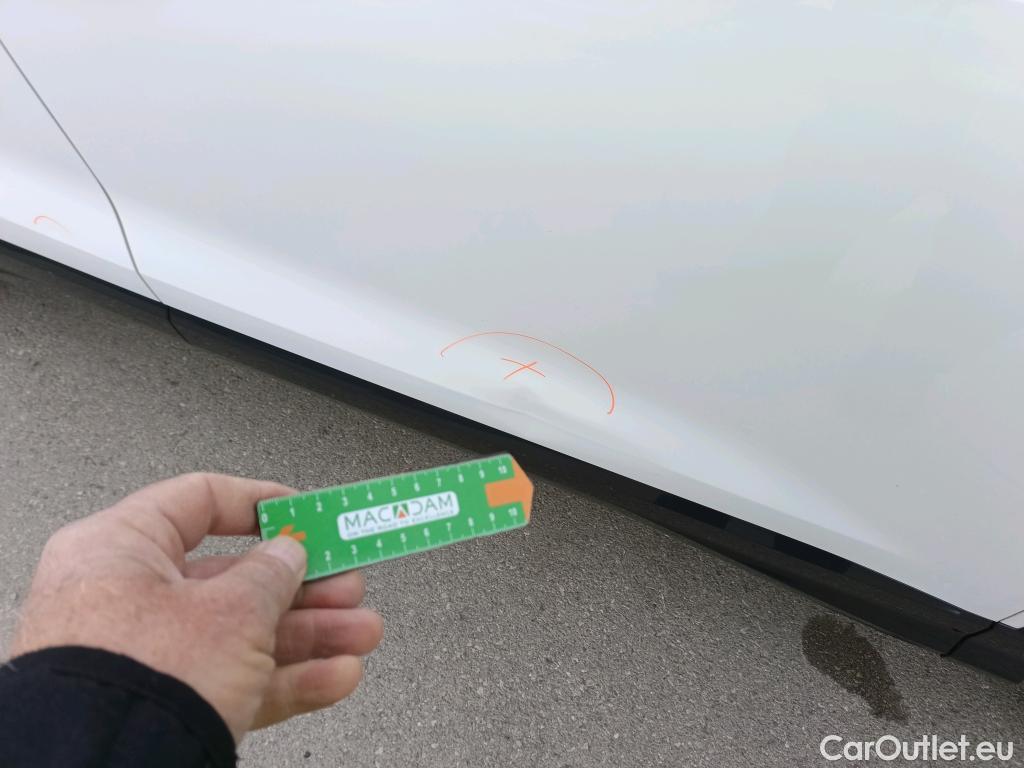  Audi  Q3 AUDI  / 2018 / 5P / todoterreno Advanced 35 TDI 110kW (150CV) S tronic (AC9) #3