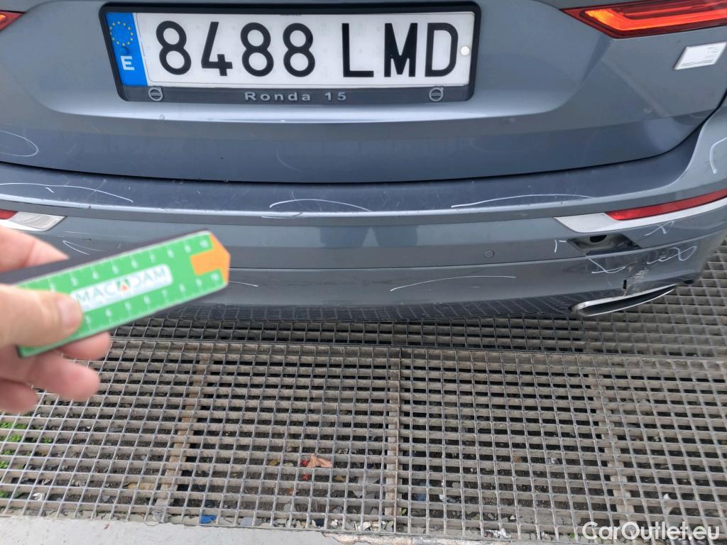  Volvo  XC60 VOLVO  todoterreno 2.0 T6 AWD Recharge Inscription Auto 250 CV  #46