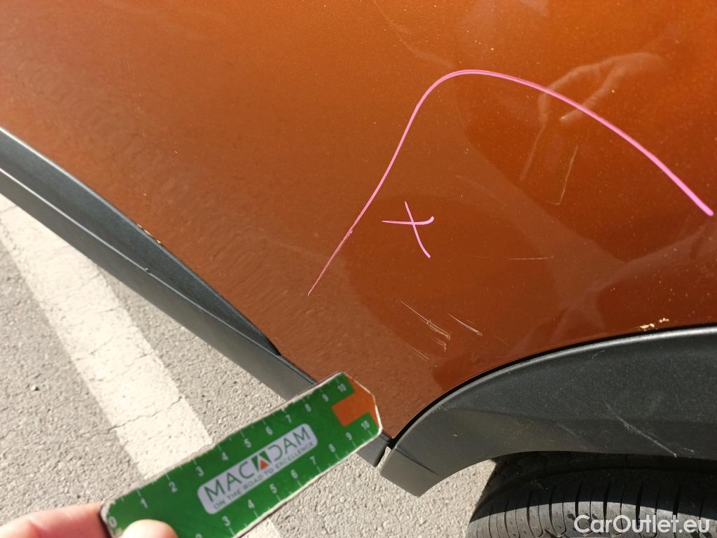  Peugeot  2008 PEUGEOT  / 2019 / 5P / todoterreno Active BlueHDI 81kW (110CV) #6