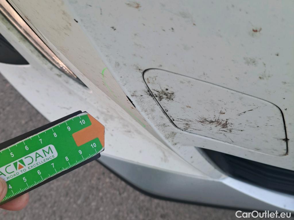  Peugeot  2008 PEUGEOT  / 2019 / 5P / todoterreno Allure BlueHDI 81kW (110CV) #7