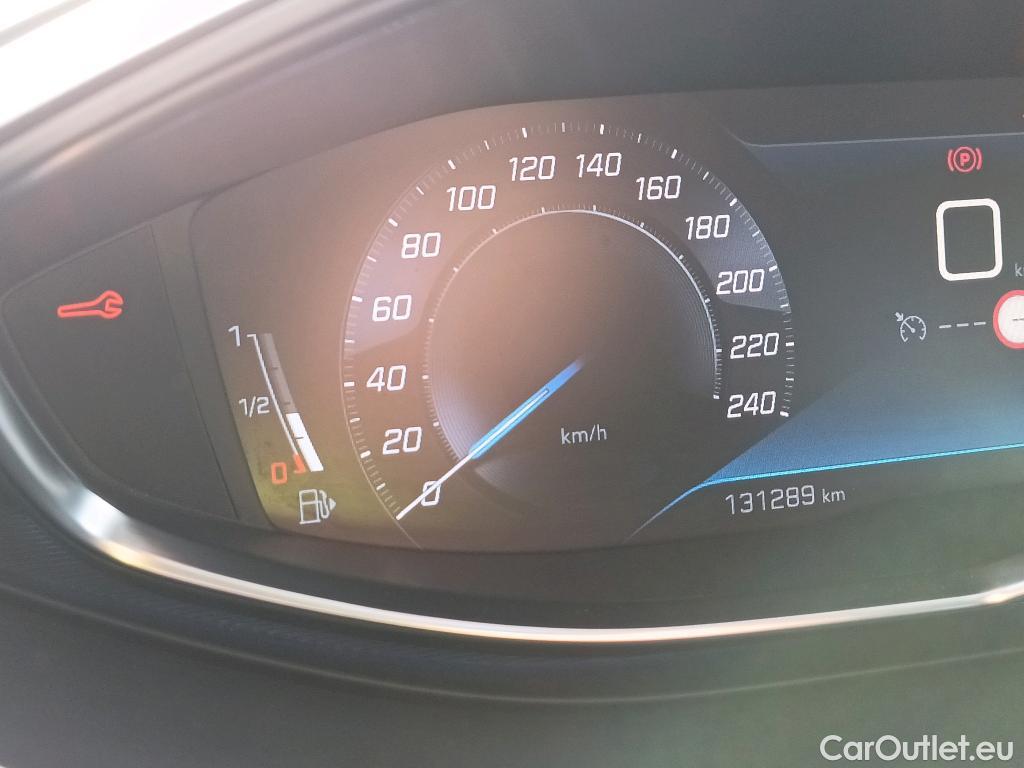  Peugeot  3008 PEUGEOT  / 2016 / 5P / todoterreno 1.5 BlueHDi 96kW (130CV) S&S Active (AC) #12