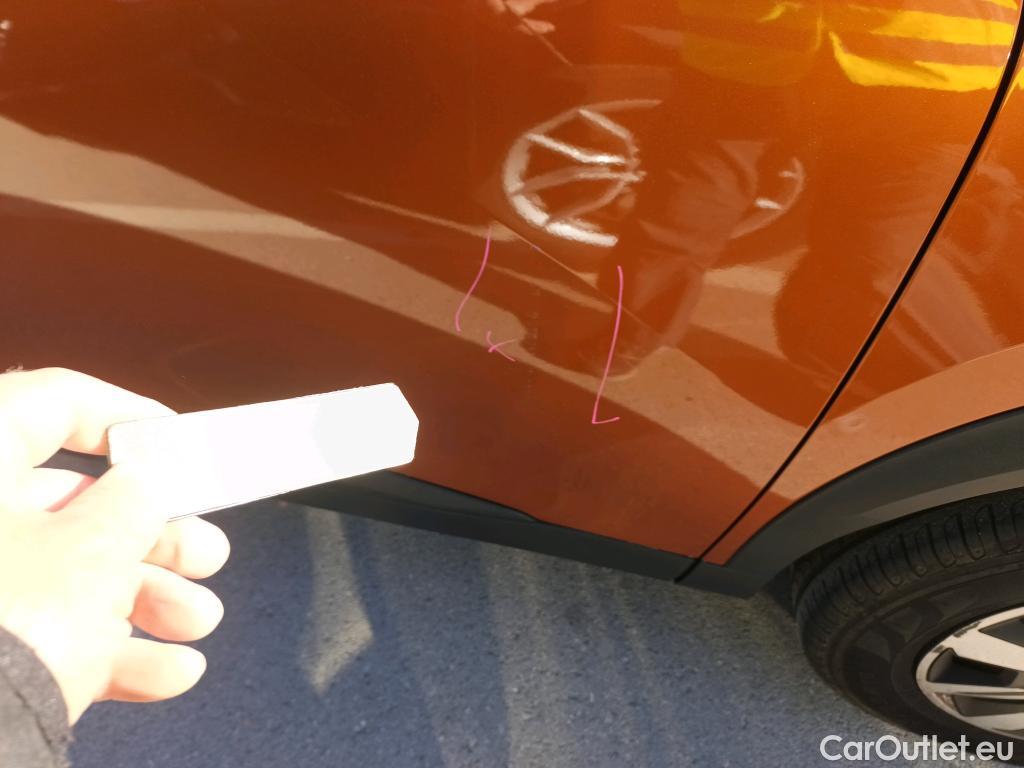  Peugeot  2008 PEUGEOT  / 2019 / 5P / todoterreno Active BlueHDI 81kW (110CV) #3