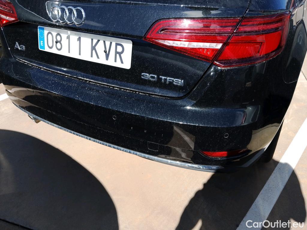  Audi  A3 AUDI  / 2016 / 5P / berlina con portón Design 30 TFSI 85kW (116CV) Sportback #13