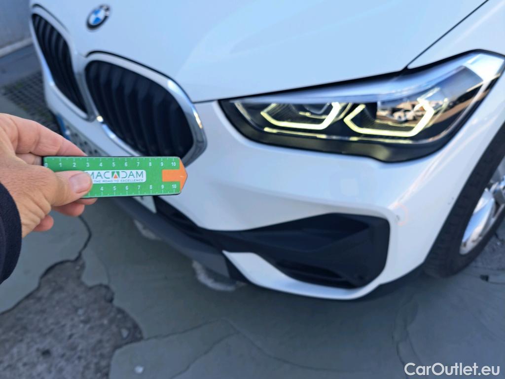  Bmw  X1 BMW  / 2019 / 5P / todoterreno xDrive20i Auto #8