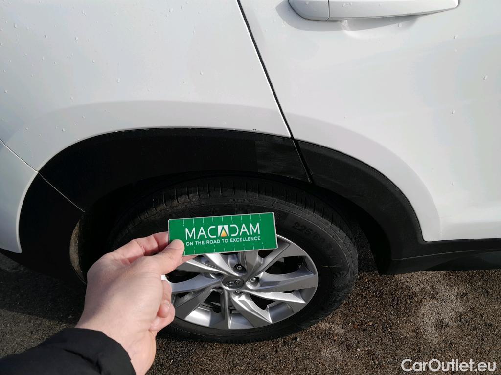  Hyundai  Tucson HYUNDAI  / 2018 / 5P / todoterreno 1.6 CRDI 85kW (116CV) 48V SLE 4X2(SP)(SL) #26