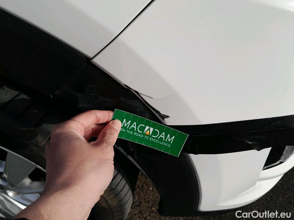  Hyundai  Tucson HYUNDAI  / 2018 / 5P / todoterreno 1.6 CRDI 85kW (116CV) 48V SLE 4X2(SP)(SL) #3