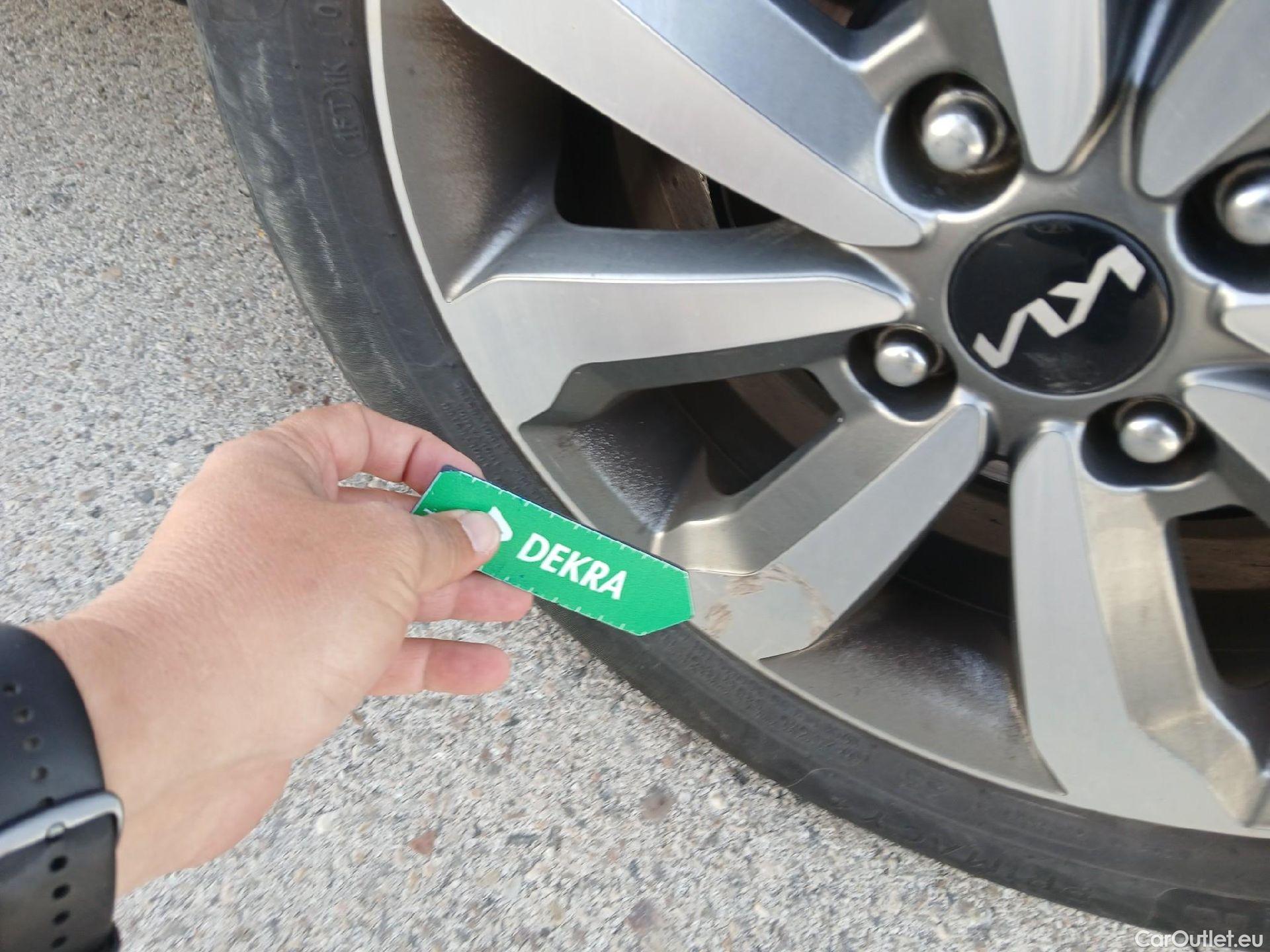  KIA  STONIC KIA  Drive 1.0 T-GDI 100CV MT6 E6d #19