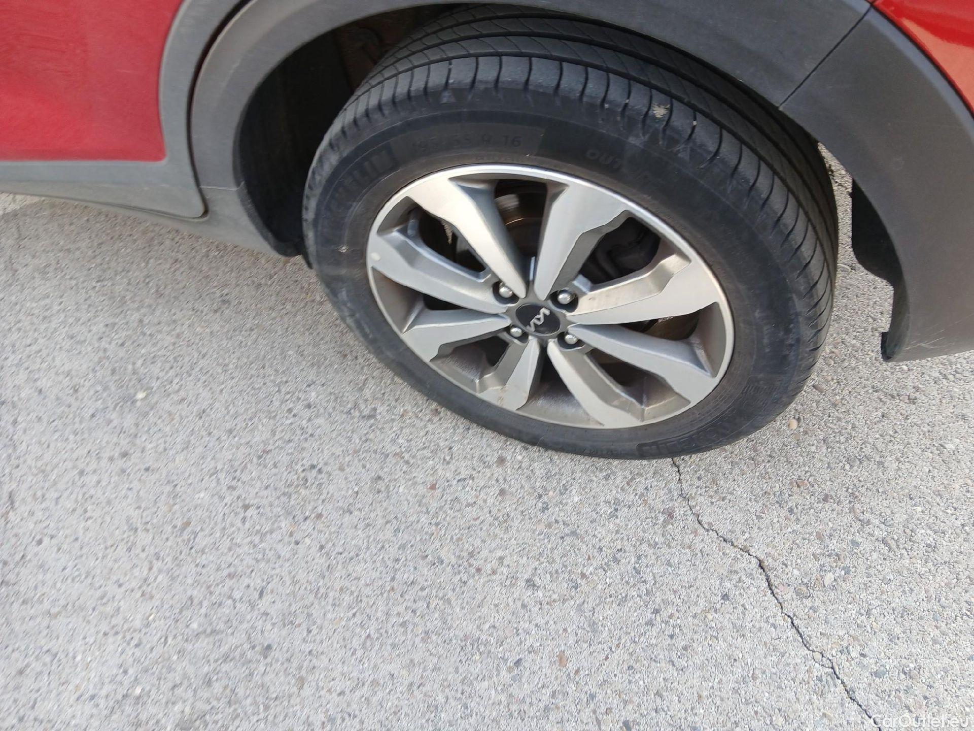  KIA  STONIC KIA  Drive 1.0 T-GDI 100CV MT6 E6d #20