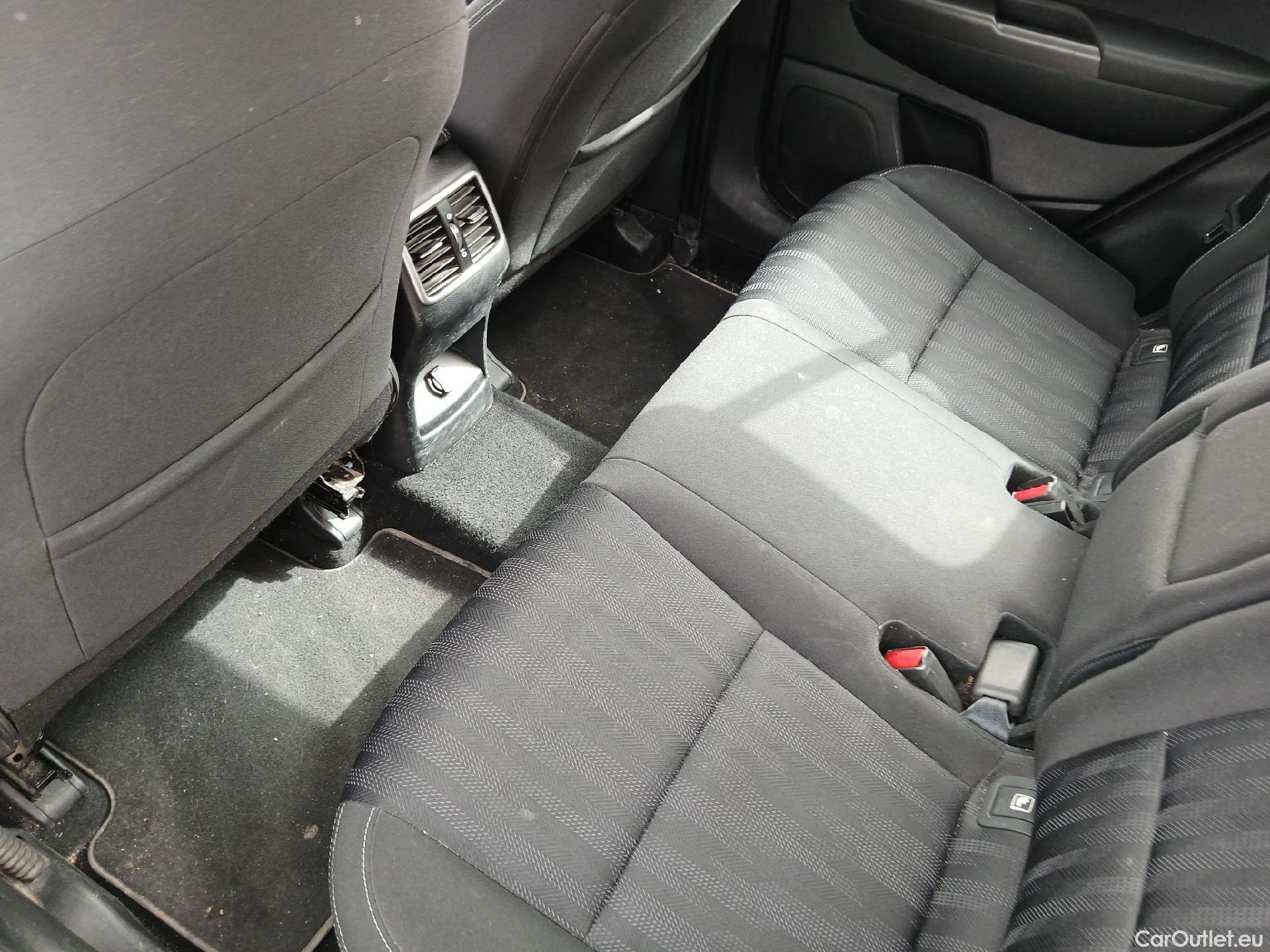  KIA  Sportage KIA  / 2018 / 5P / todoterreno 1.6 MHEV Business DCT 100kW (136CV) 4X2 #1