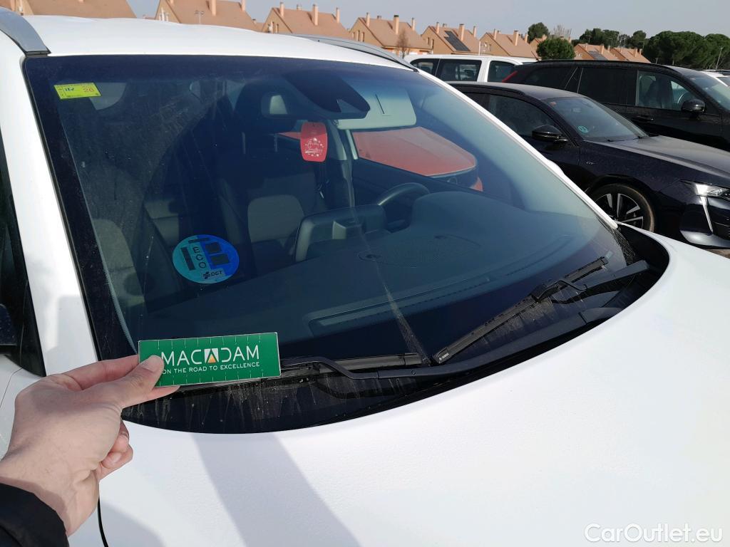  Hyundai  Tucson HYUNDAI  / 2018 / 5P / todoterreno 1.6 CRDI 85kW (116CV) 48V SLE 4X2(SP)(SL) #17