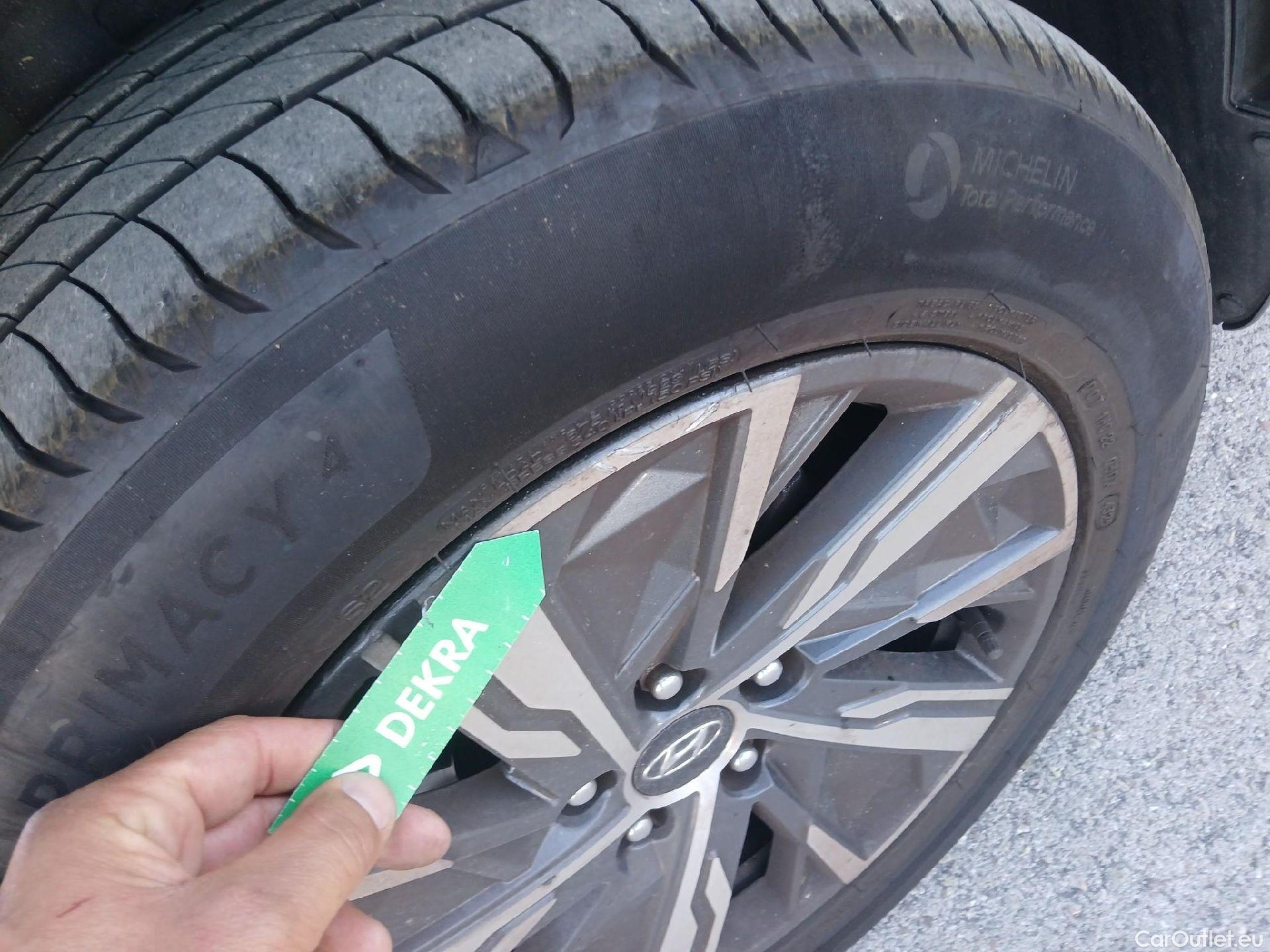  Hyundai  Tucson HYUNDAI  / 2020 / 5P / todoterreno 1.6 TGDI 110kW (150CV) Klass #39