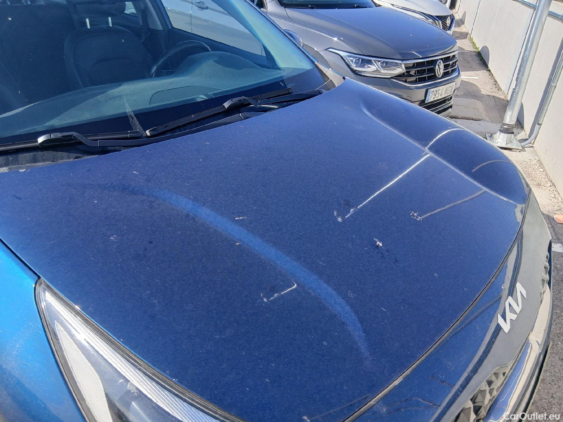  KIA  Niro KIA  / 2019 / 5P / crossover 1.6 GDi HEV 104kW (141CV) Drive #2