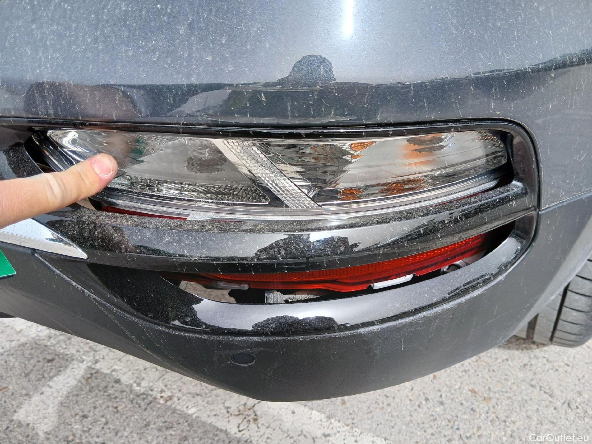  KIA  Sportage KIA  / 2018 / 5P / todoterreno 1.6 MHEV Business DCT 100kW (136CV) 4X2 #20